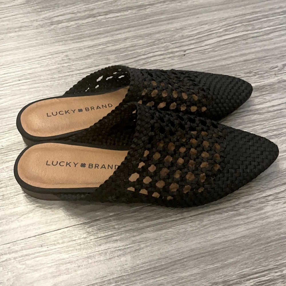 Lucky Brand black mules sz 5 EUC!!